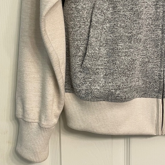 GAP Gray Cream Bomber Jacket - Picture 7 of 11